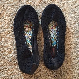 Lace black flats 7 worn once